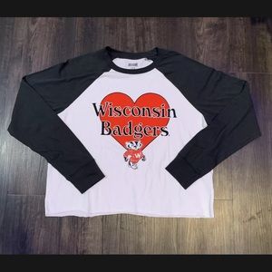 Wisconsin Badgers Cropped Tailgate T-shirt
